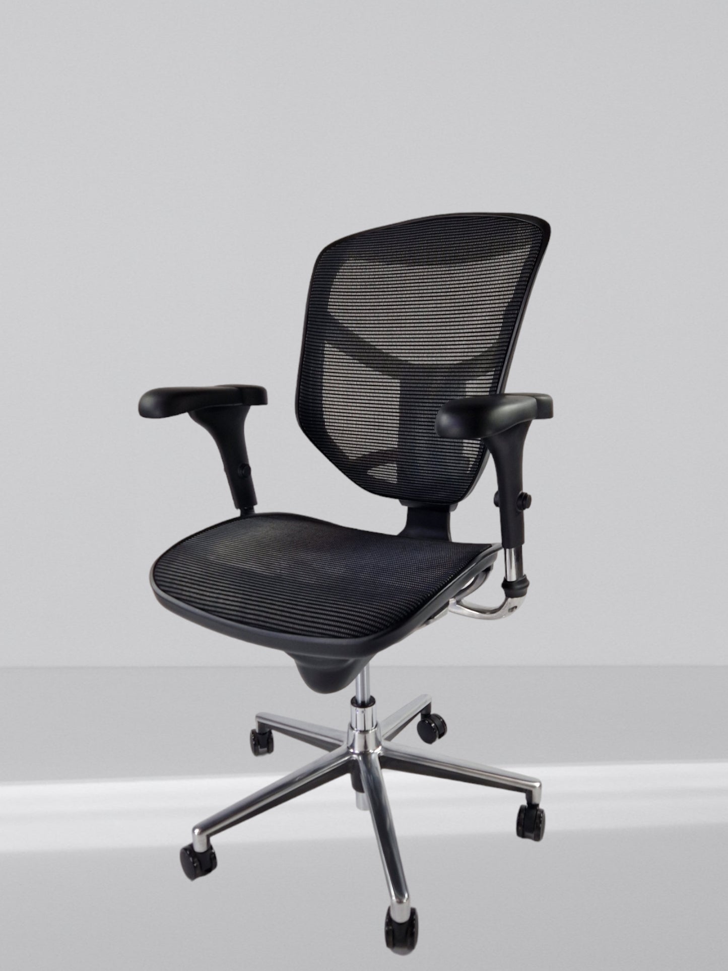 ERGOHUMAN ENJOY BLACK FRAME WITH ALUMINIUM 5 STAR BASE