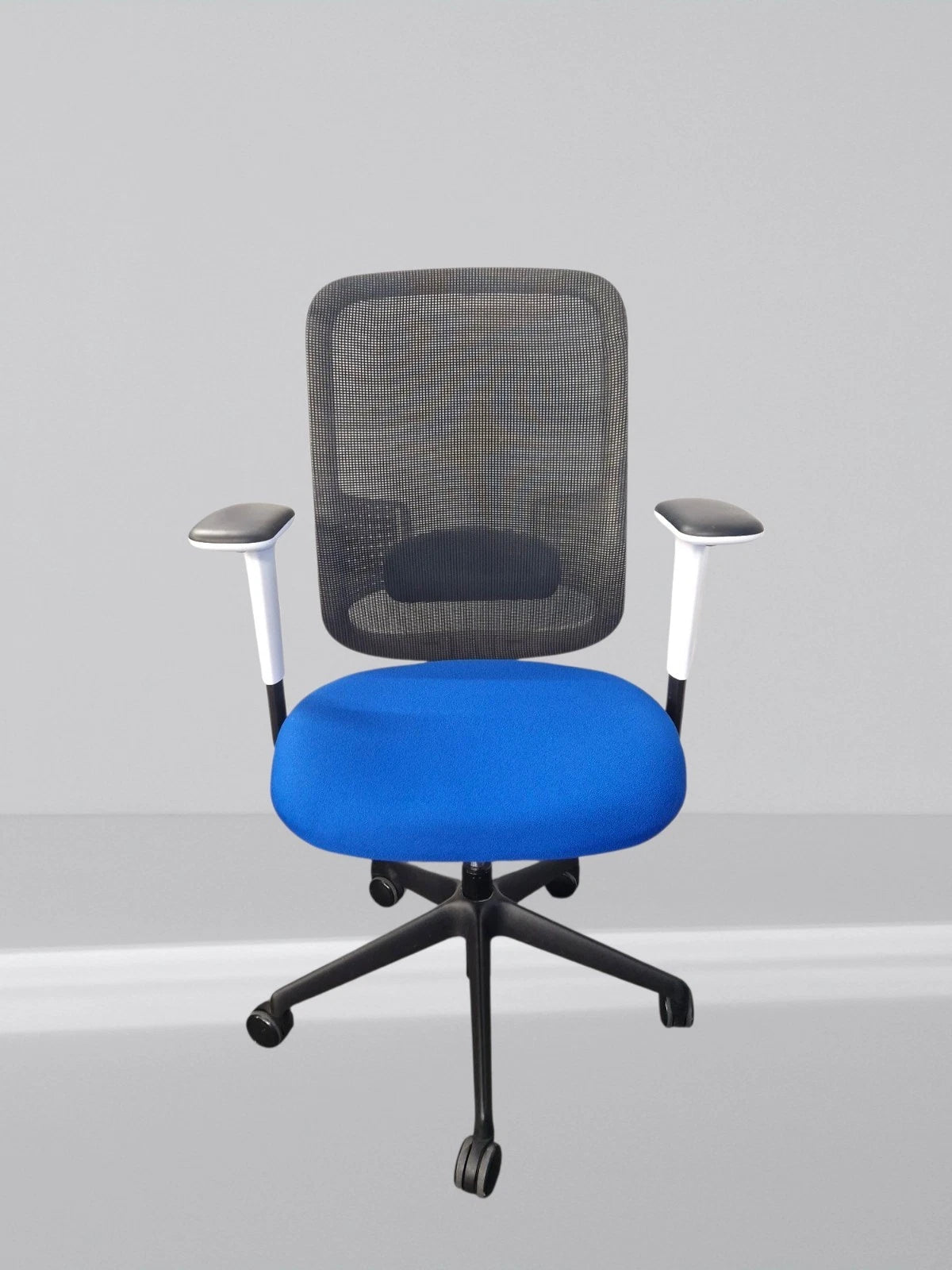 Orangebox Do White Frame New Blue Fabric Seat