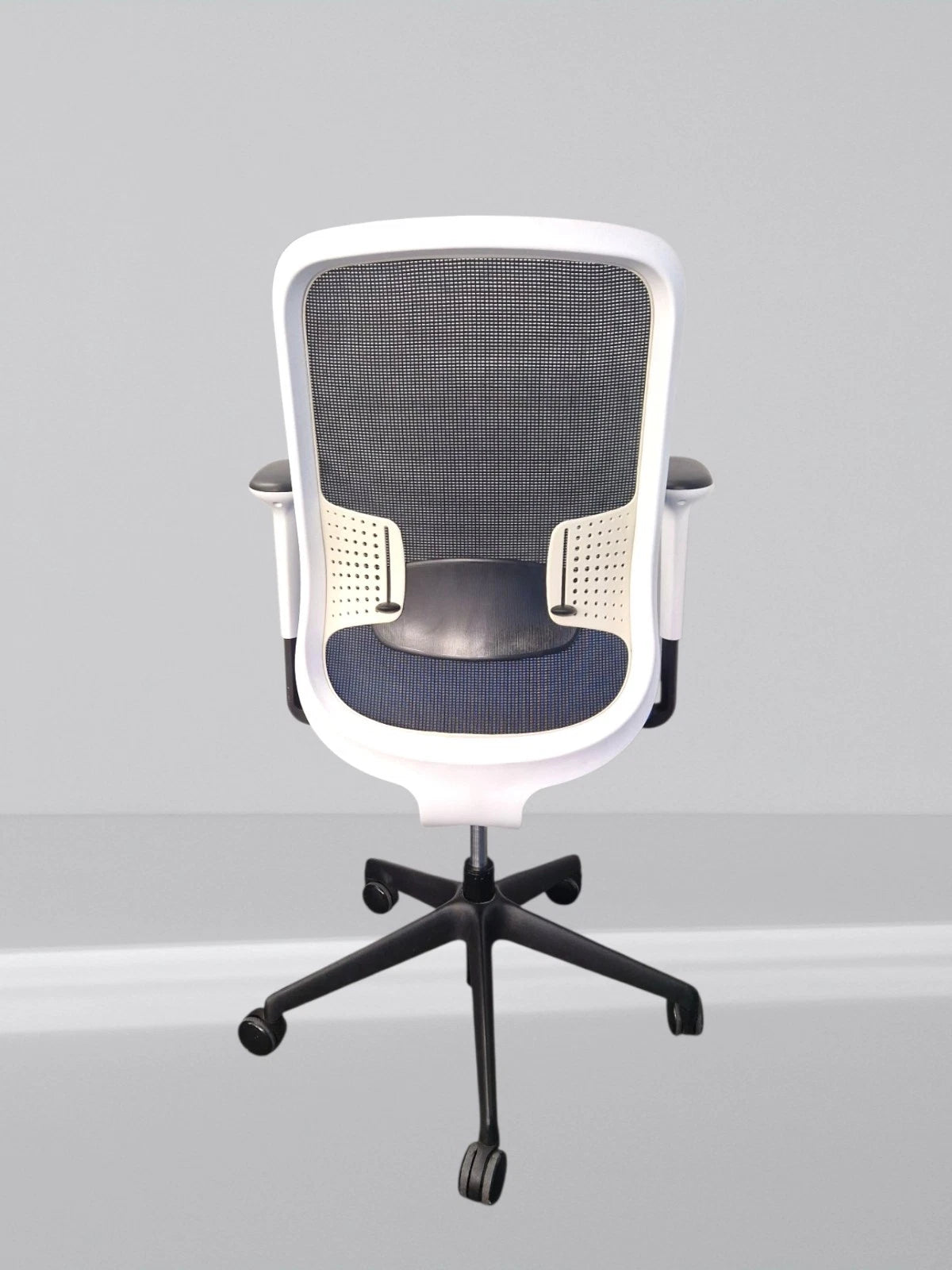 Orangebox Do White Frame New Blue Fabric Seat