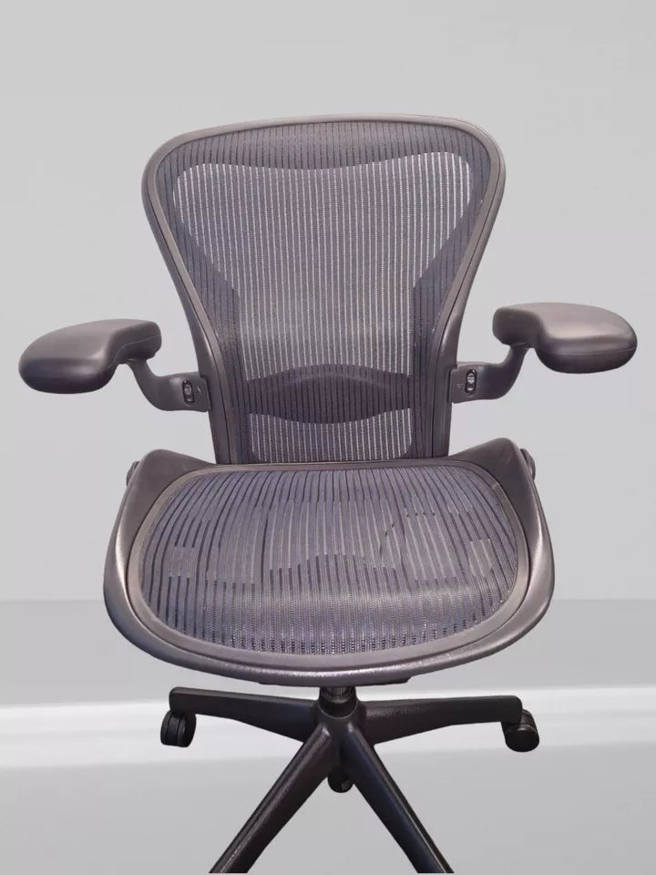 HERMAN MILLER AERON BLUE SIZE B FULLY REFURBISHED