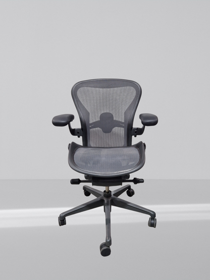 HERMAN MILLER AERON REMASTERD SIZE B