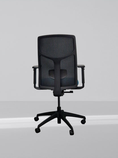 Boss Design Tauro In New Blue Fabric 2022 Model