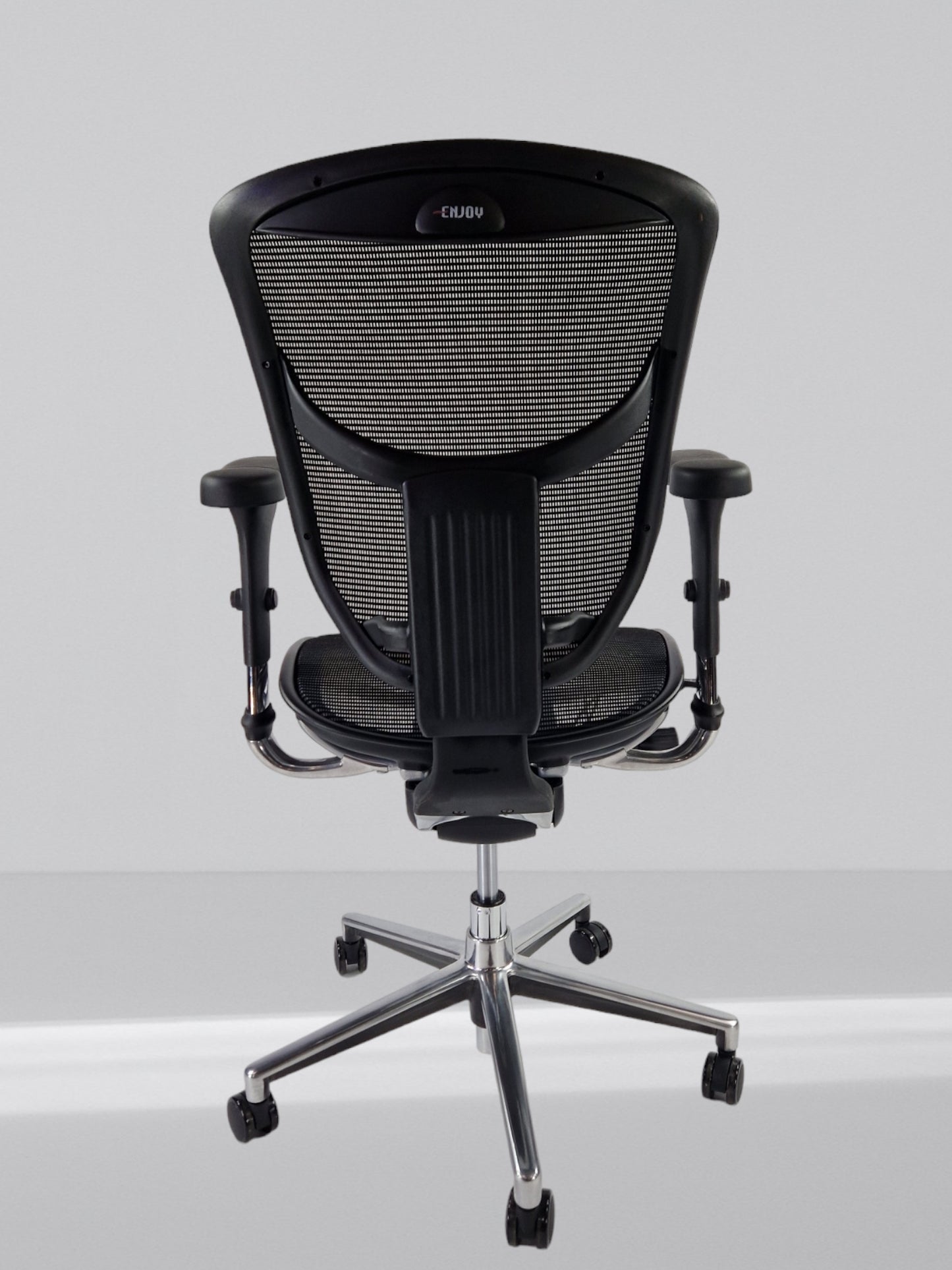 ERGOHUMAN ENJOY BLACK FRAME WITH ALUMINIUM 5 STAR BASE