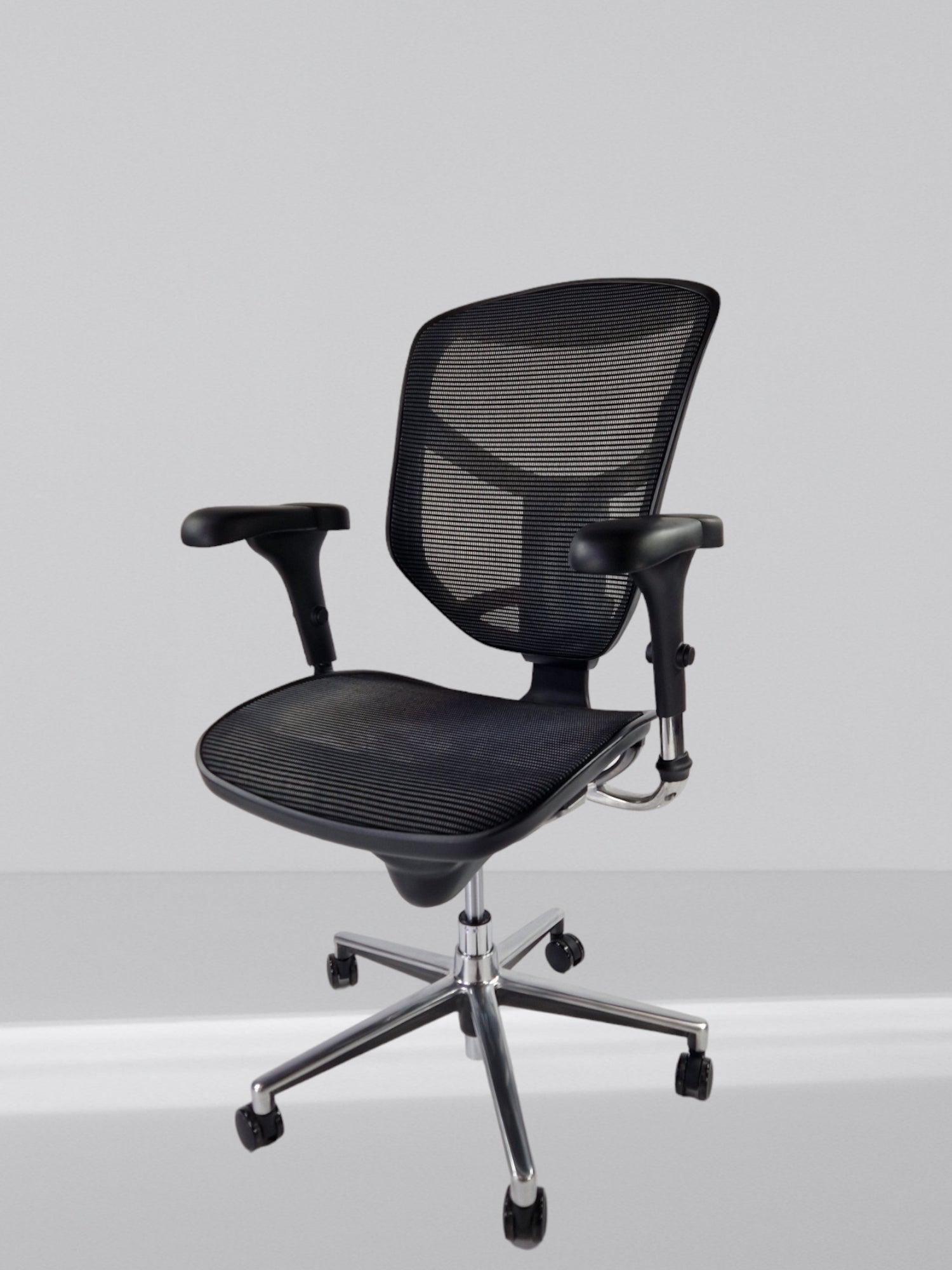 ERGOHUMAN ENJOY BLACK FRAME WITH ALUMINIUM 5 STAR BASE