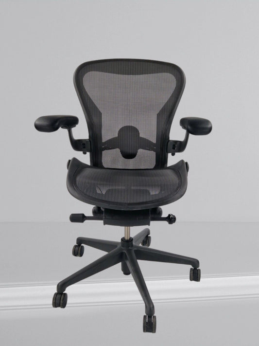 herman miller aeron remastered size b