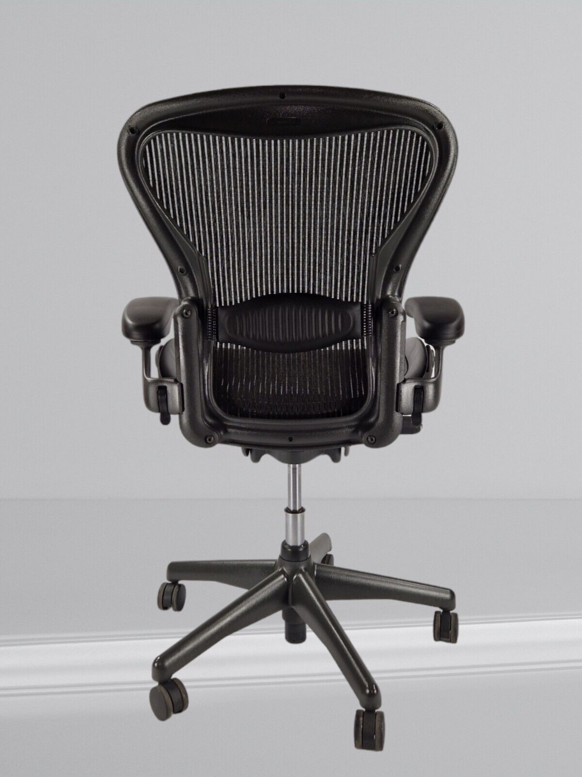 HERMAN MILLER AERON SIZE C FULLY LOADED